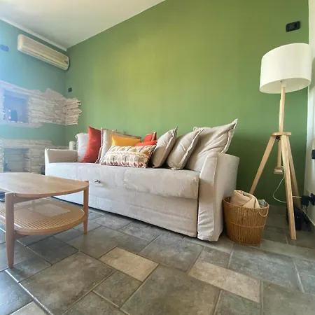 New Exclusive - Music House Apartment
